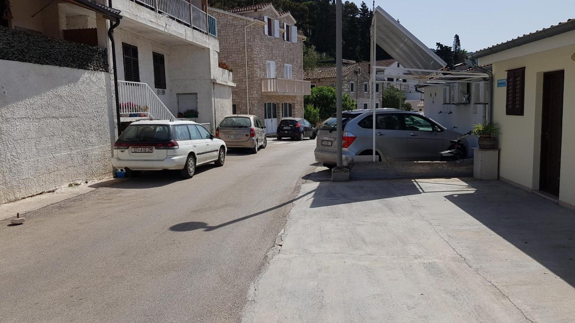 Apartments Bocin Rosso Hvar Town Eksteriør billede